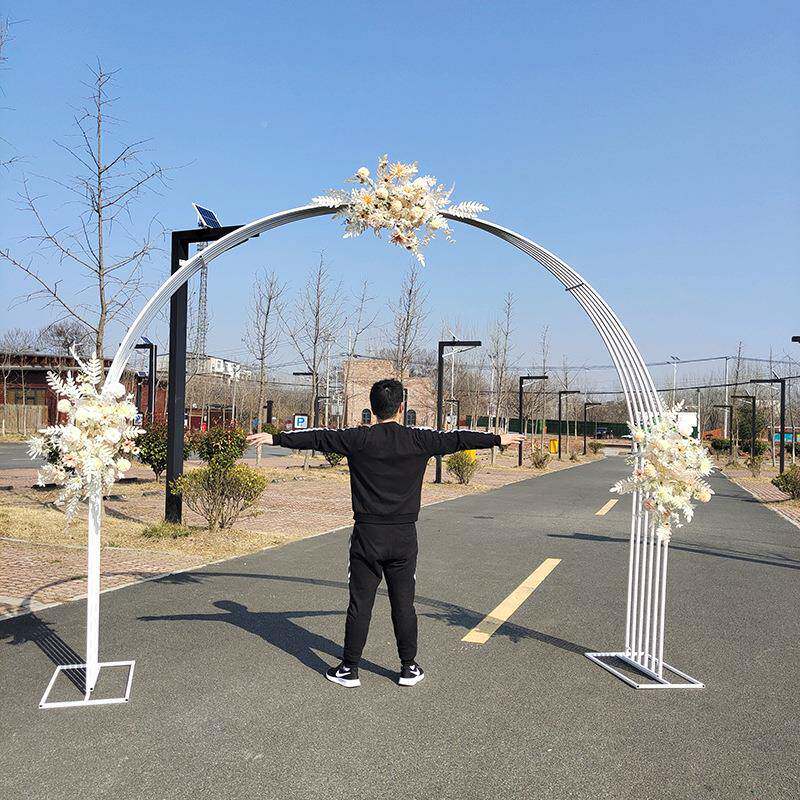新款婚庆具一线牵道礼场装景舞ZMR台布置橱婚窗饰铁艺拱门中式屏