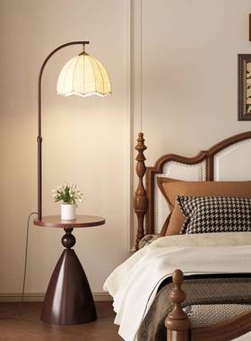 灯复古中古风落地网置物架饰客厅沙发旁装卧室床头一体台灯VTO红