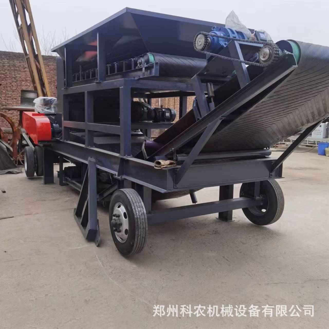 大型移动干湿两用红土粉碎机