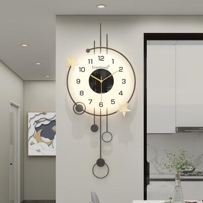轻意奢简2724约风孔客厅挂钟5新高端钟表餐厅创免打时挂墙钟
