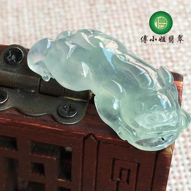傅小姐翡翠冰种貔貅冰透水润起光饱满细腻