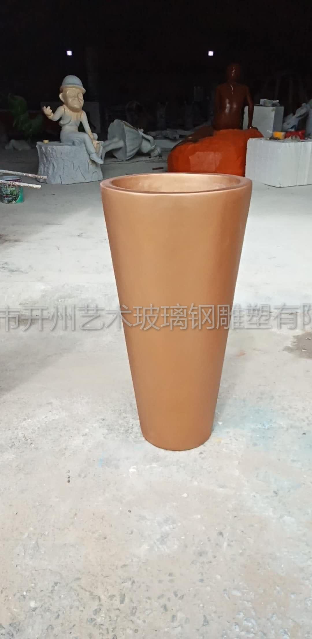 户外大型椭圆花篮花盆玻璃钢雕塑花园林景观草坪楼盘美陈装饰摆件
