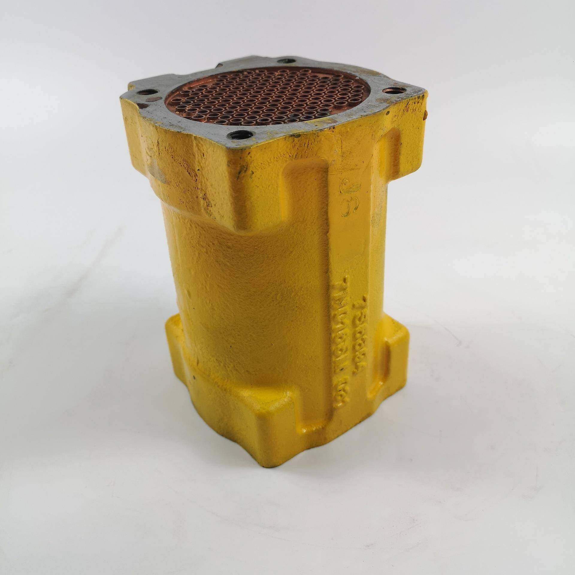 卡推土机D4DD6D冷却器7N01289M88189M80394S65902Y1983