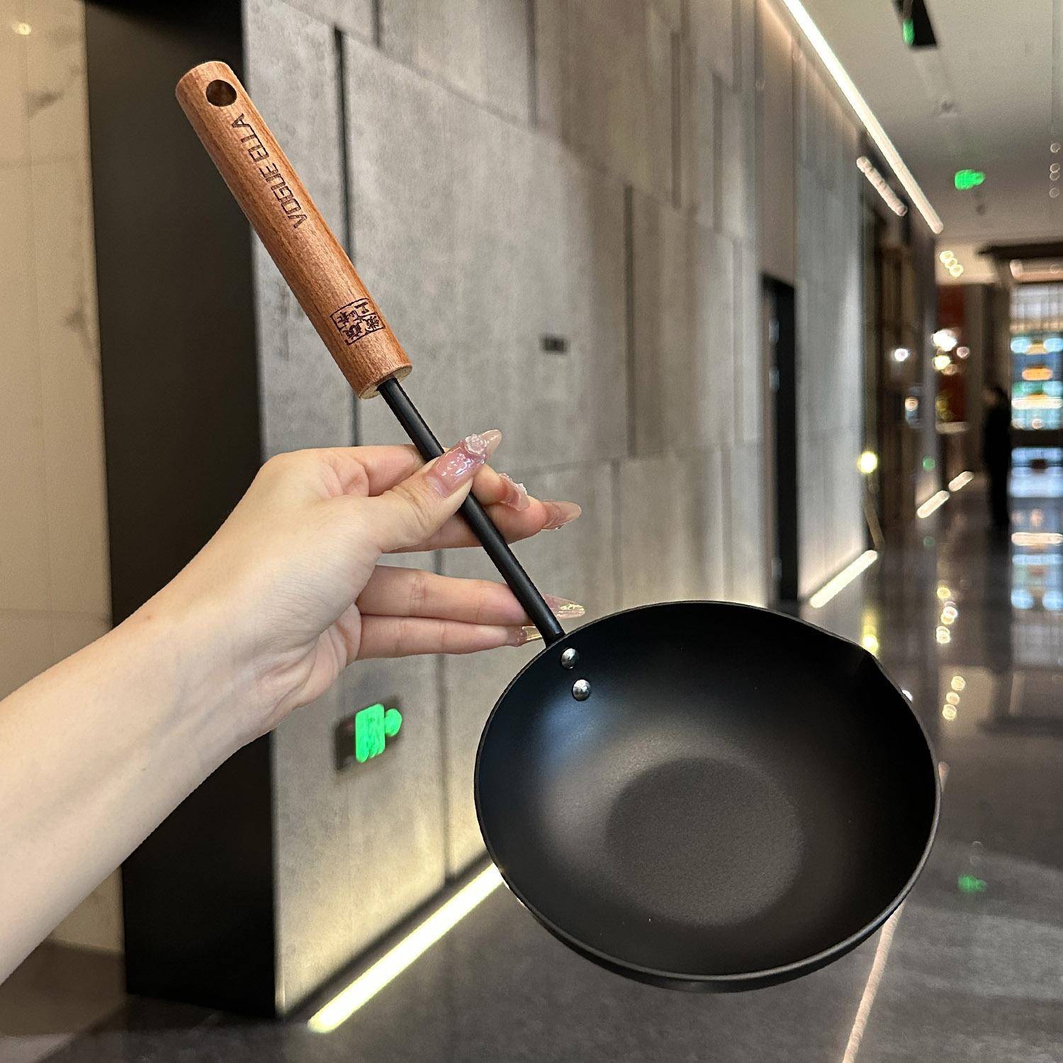 是锅又是勺!泼油小锅热油锅煎蛋饺锅长柄烧油淋油专用锅泼油神器