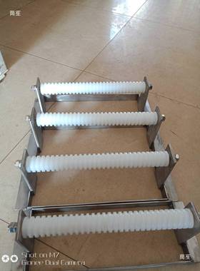 造粒槽不锈钢ISM空心尼龙棒压条水支架水槽尼龙4棒托辊，（30材质