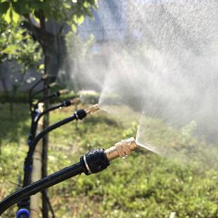 别墅花园农用自动浇花器阳台露台园林智能浇水器定时浇灌设备浇地