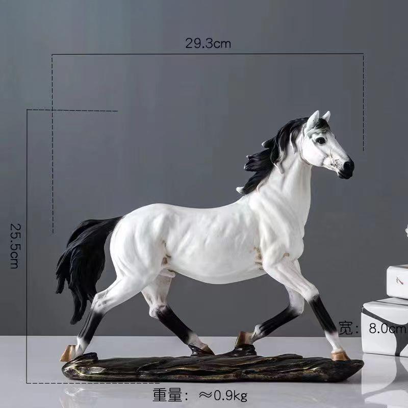 龙马精神高档摆件玄关书房客厅办公室新款马摆件风水招财工艺品马
