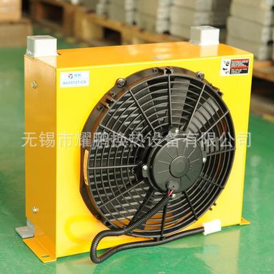 耀鹏牌铝制板翅式换热器：24V风冷式油冷却器AH1012T-DC