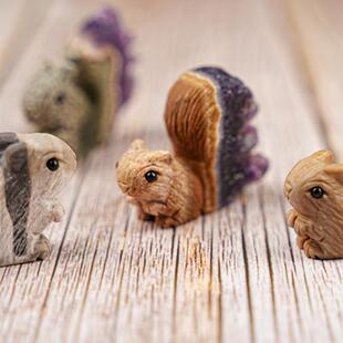 天然黄矿白水晶晶松鼠摆件水晶原石摆标工艺品装饰件簇金曜石狮热