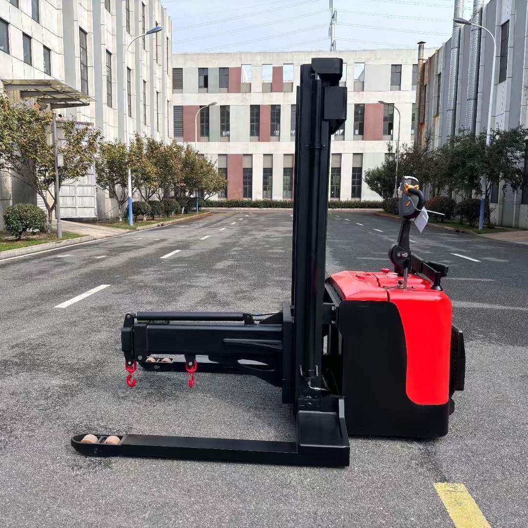 普尔夫非标电动吊车吊臂车2吨液压小吊车工厂单臂吊车移动小吊机