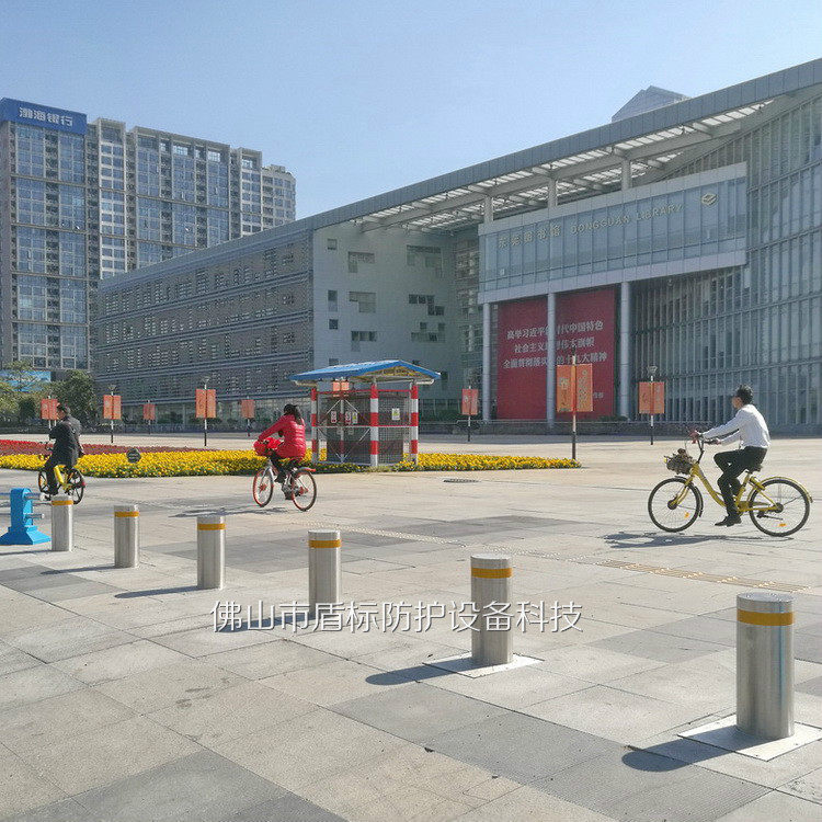 中小学校门口防撞硬质设施219不锈钢升降柱学校止车不锈钢路桩