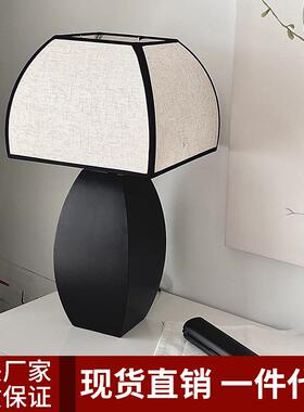 新中式铁艺布艺方罩中古台灯现代简约客厅书房卧室风格中式床头灯