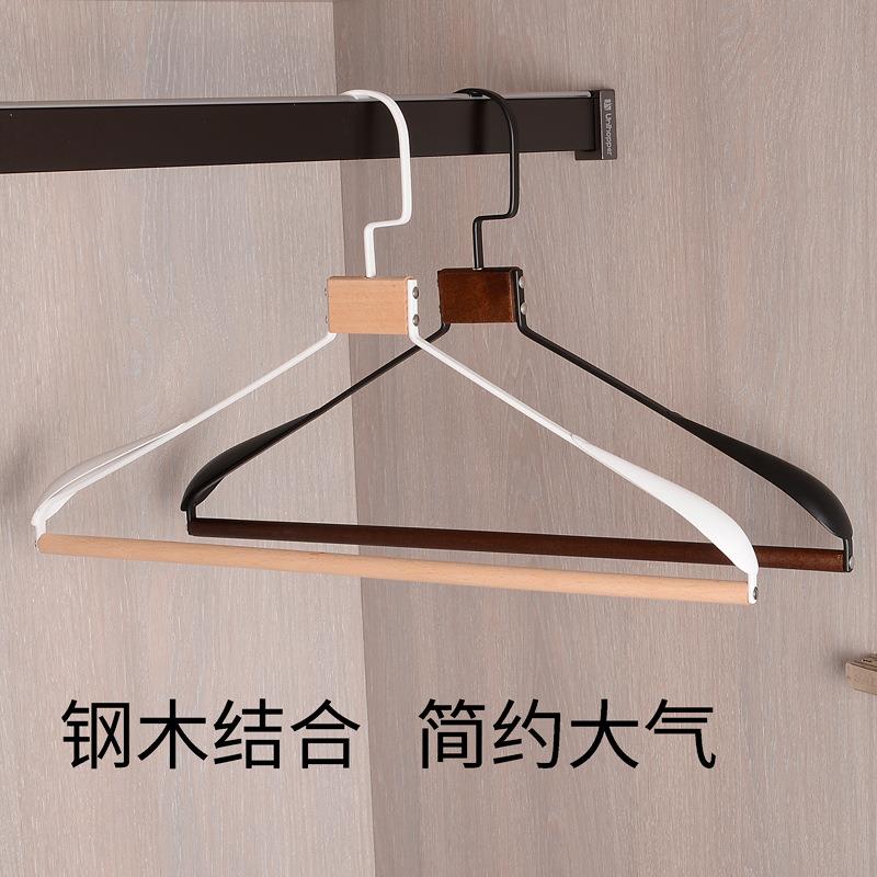 日系铁艺衣挂高档服装店极简衣架高端金属家用衣服挂木制高级衣撑