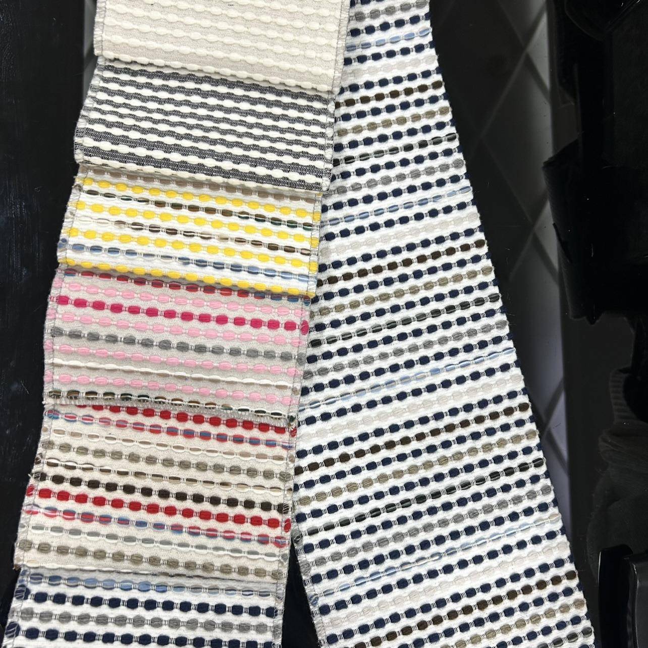 棉麻编织面料彩色条纹布料羊绒成分棉麻编织粉色黑白抱枕沙发布