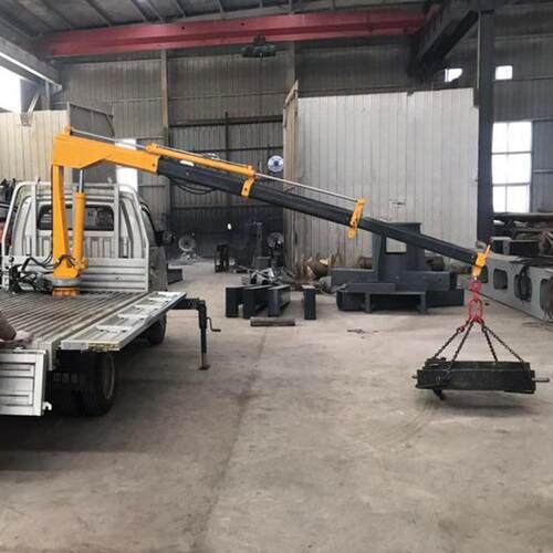 山东九麟供应小型汽车1吨2吨折臂吊微型3吨随车吊机