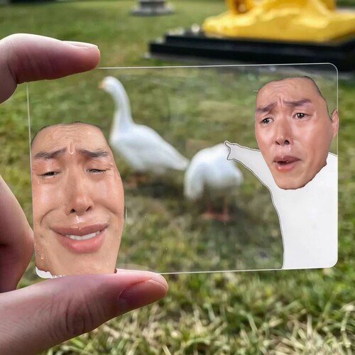 周叔梗图搞笑明星抽象meme亚克力透卡旅游拍照打卡粉丝应援可定制