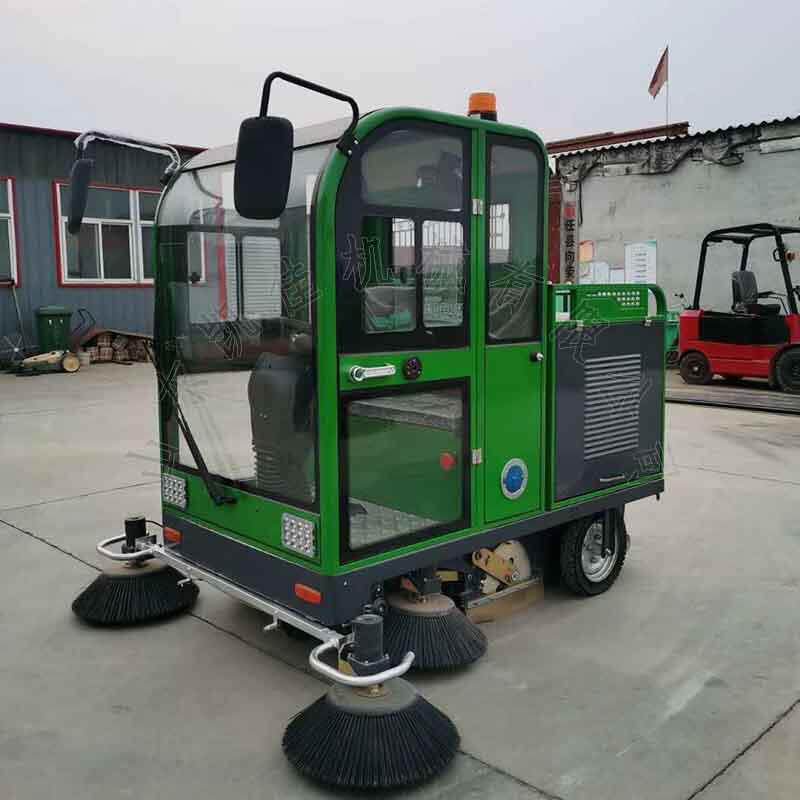 保洁公司物业扫地清扫机景区座驾式扫地机户外灰尘树叶清扫机