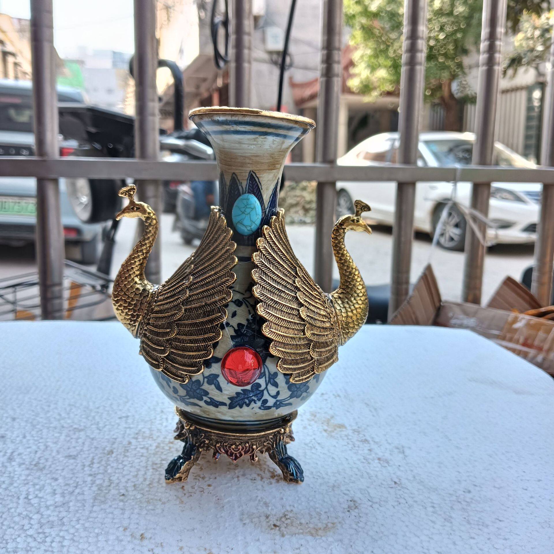 批发古玩收藏青花瓷花瓶仿古瓷器宝石孔雀瓶家居客厅摆件工艺品