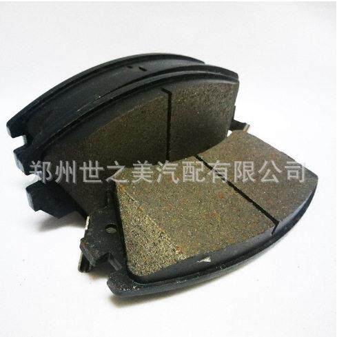 132377502292207485143522汽车配件适用于别克新君威前刹车片