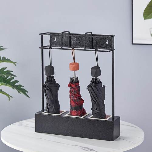 雨伞架收纳家用挂壁式免打孔雨伞桶进门口放置筒神器挂放伞的架子