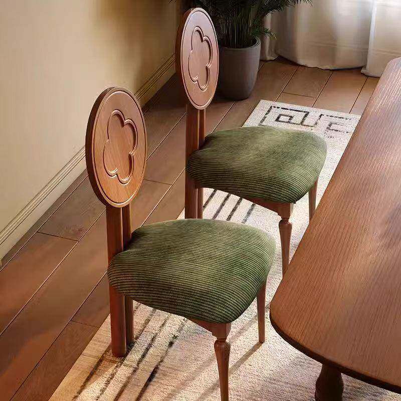 中复古风实木餐椅设计师创意家用小户型书桌椅休闲椅靠背梳妆椅子