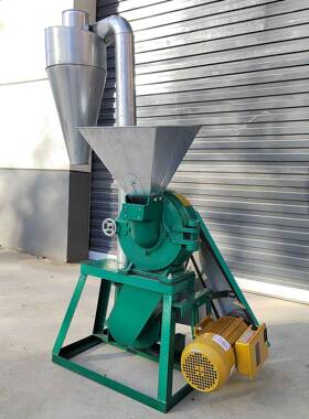 BGZ3机00型玉米磨粉机辣椒五香调料打粉9FC系列用家小型面齿盘粉