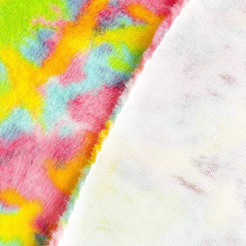 2025新七貂毛绒布抗皱彩耐形磨不变款地毯UME家纺坐垫绒布面料