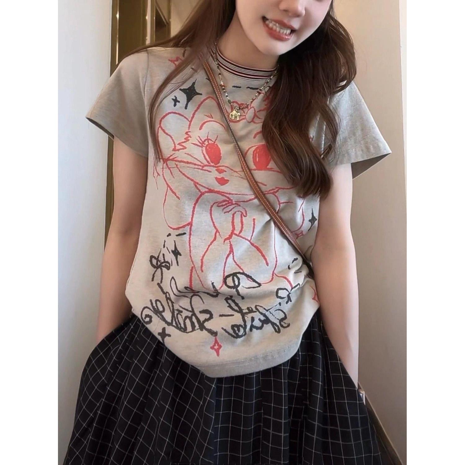 卡通公主猫咪印花短袖t恤女设计感夏季薄款正肩修身短款漂亮上衣