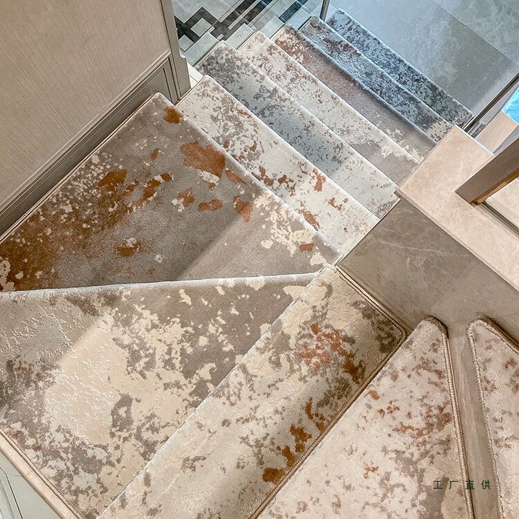 轻奢自粘防滑可擦洗楼梯踏步垫