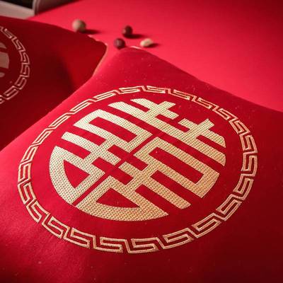 2024011结枕婚抱一对婚房布置婚礼客厅枕沙发喜字靠新布房床上置