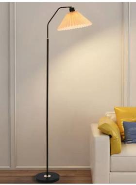 北百褶落地灯客厅简约轻奢现代沙发卧室创欧意i76445ns客厅沙发落