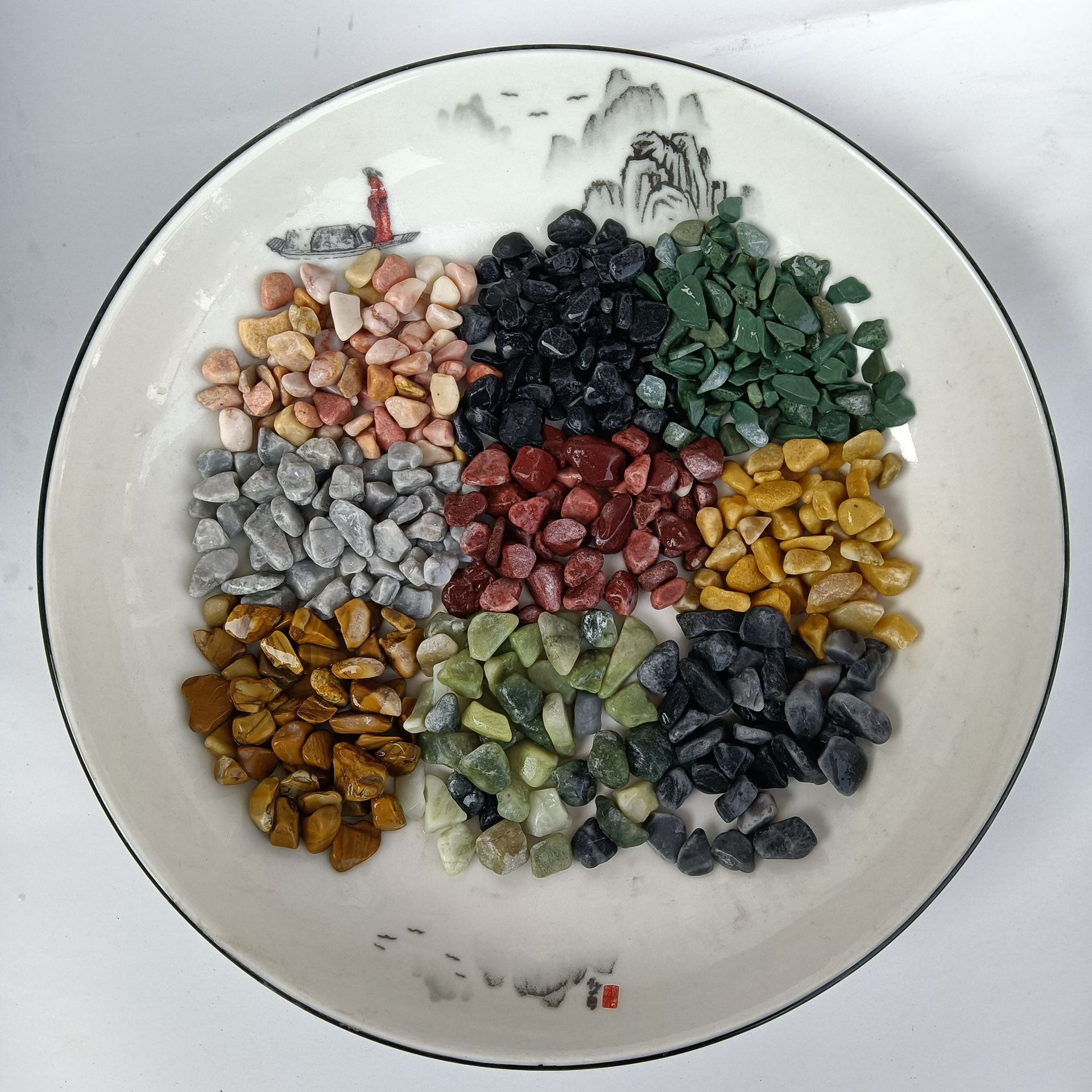 花盆园艺铺面鱼缸装饰用黑色鹅卵石黑色石子彩色鹅卵石