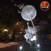 户外不锈钢人物雕塑园林景观小品镂空跳舞女孩蒲公英装 饰摆件