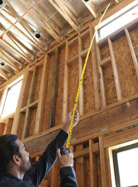 高精度卷尺5工mYIR耐磨钢尺10米自卷锁U加厚地家用TOGHBUILT拓必