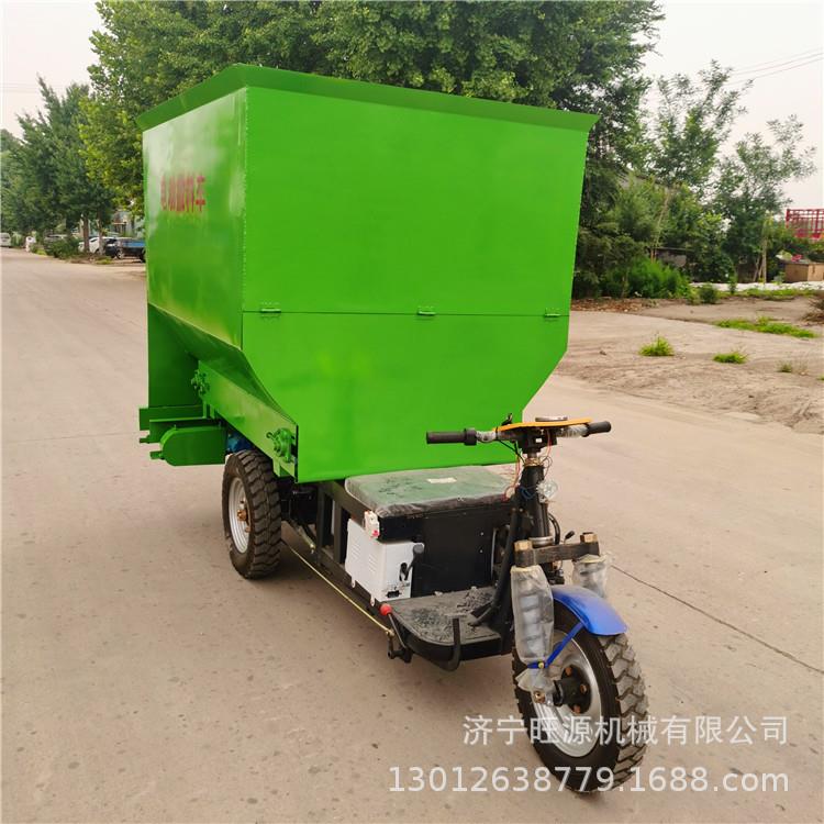 电动三轮撒料车立柴油IVY双向撒料车5方撒料车