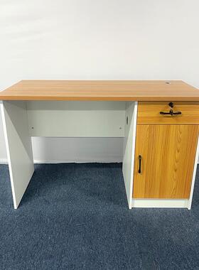 深圳办公桌现单代简约新中1式职ZX-12080员带锁抽屉白色人.米2台