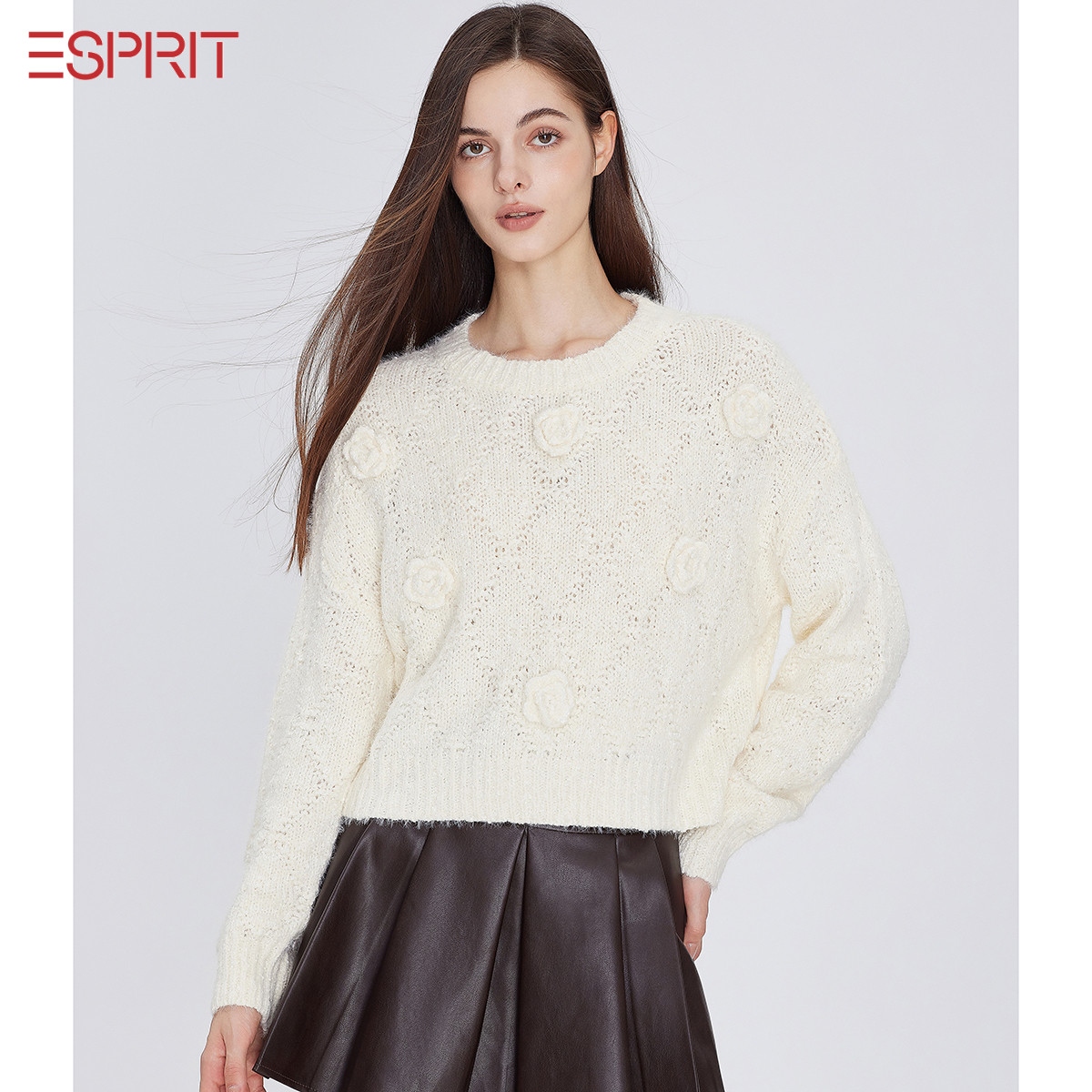 ESPRIT米白色立体花朵针织衫女秋冬新款宽松甜美套头毛衣百搭上衣