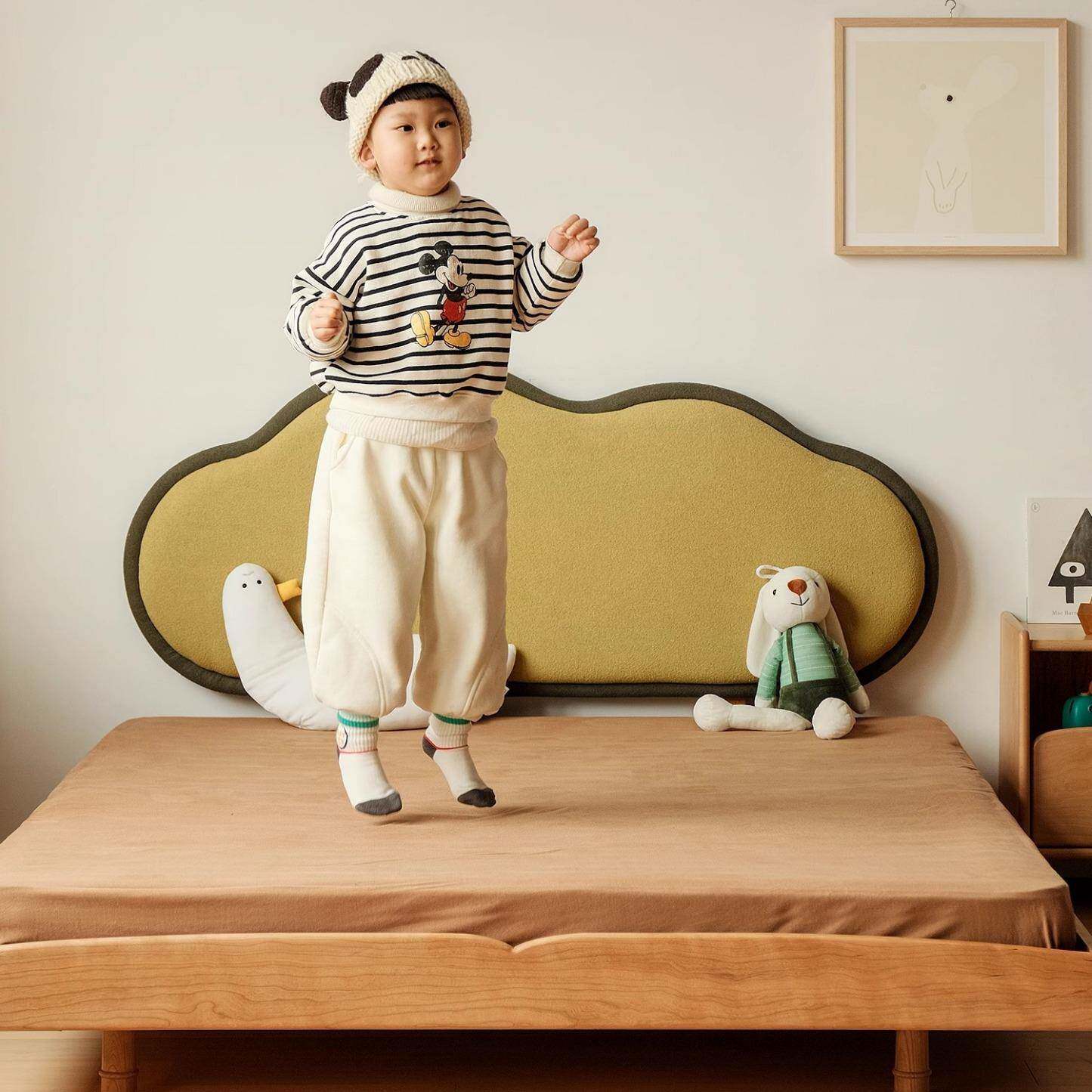 云朵儿童床实木单人床儿童房樱桃木卧室家具男孩女孩床公主床