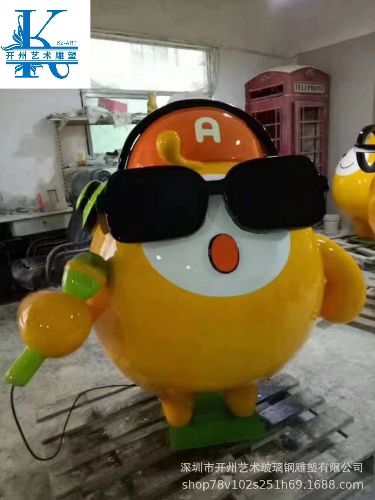 玻璃钢雕塑厂家树脂卡通鸡摆件大堂商场艺术美陈摆设落地卡通公仔