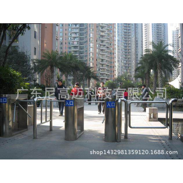 物业小区行人通道圆弧三棍子闸,三杆转动挡闸机,IC感应卡三辊闸机
