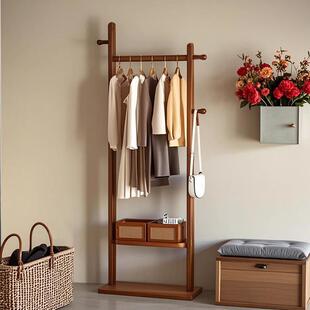 实木挂衣架落地卧室家用衣帽架不占空间的小型衣服挂架室内置物架