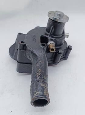 合力叉车配件5吨CPCD50-QC6全柴4C6-85U32发动机冷却循环水泵