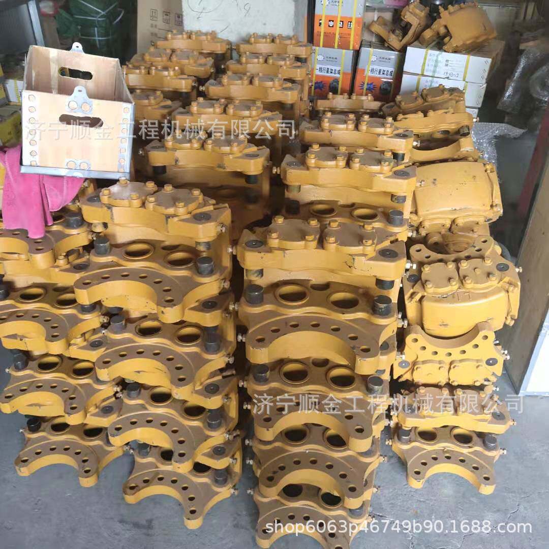山工装载机配件SEM630SEM653牙包差速器传动轴刹车钳刹车片