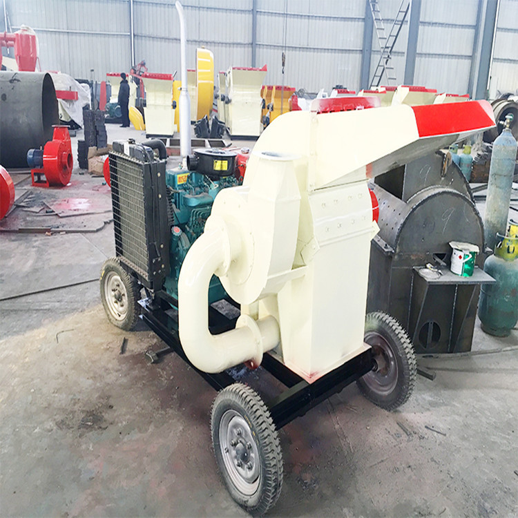 移动柴油木材粉碎机下脚料边角料
