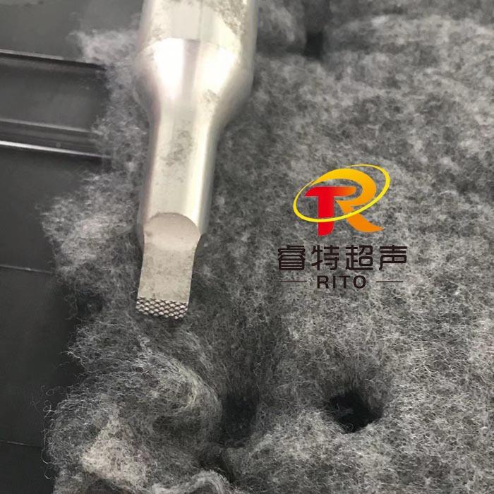 汽式车内饰板与塑料厚隔音吸音棉毡2Rito-28k0W8K90手持点焊压接