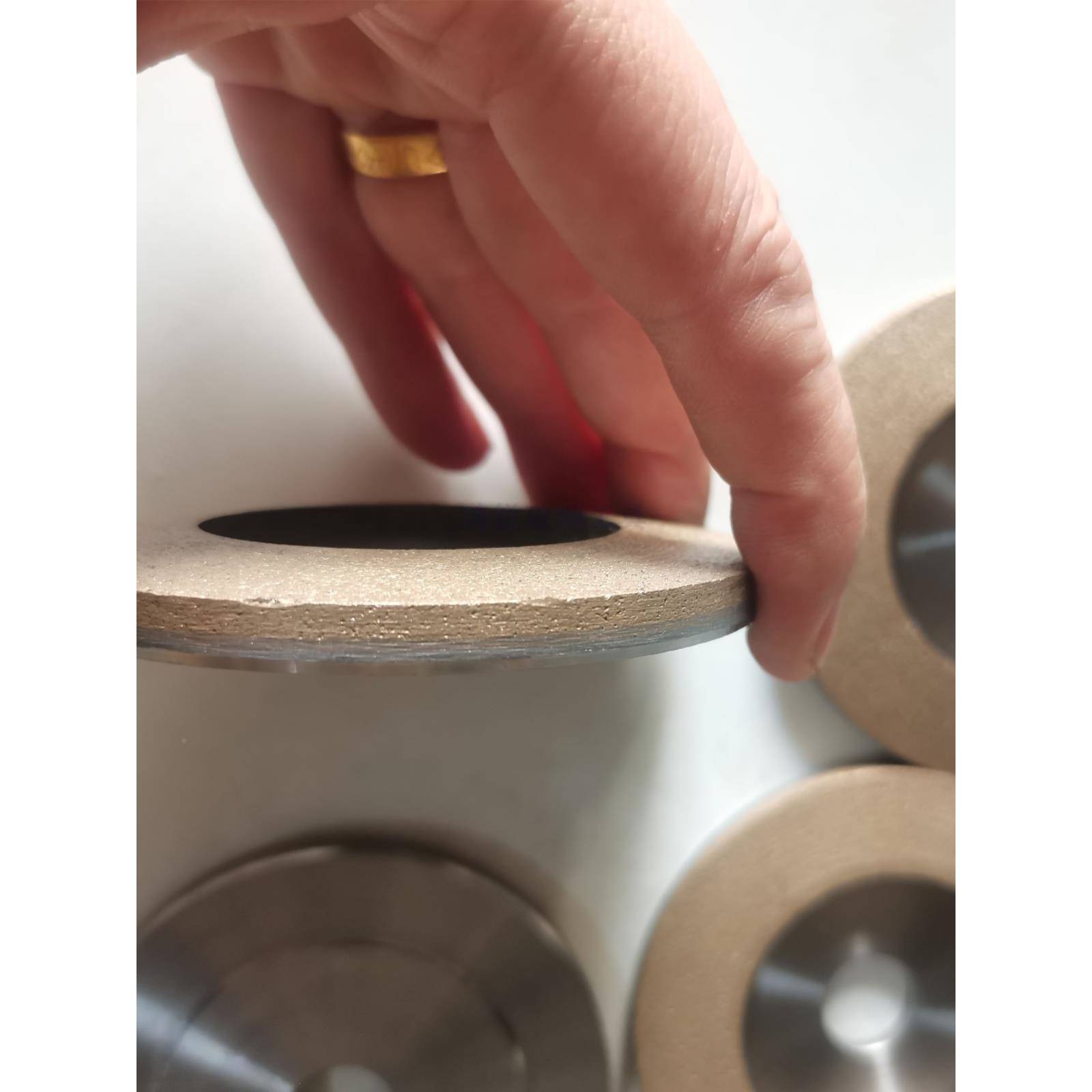 石金刚玻璃打磨瓷片轮角磨机砖大理石切割53片抛光磨片烧结磨轮石