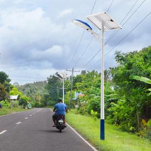 现货体太13935阳能路灯一化道照明6路米防水100w热镀户外路灯锌杆