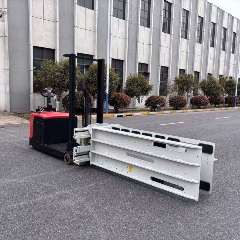 电器纸卷膜棉布旋转夹抱车机电动夹叉翻无品牌/转器桶倒抱料堆高