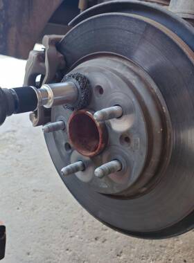 汽车刹车盘打磨工锈套具/轮毂JHB清洁/轴头保养工具筒除源头工厂