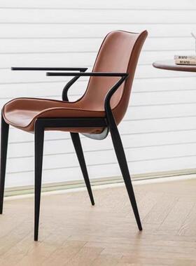 式现代极简轻奢餐椅家用简43422约现马鞍皮代椅小户型酒意店扶手